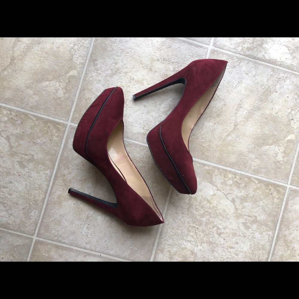Shoes - Picture 4 of 4